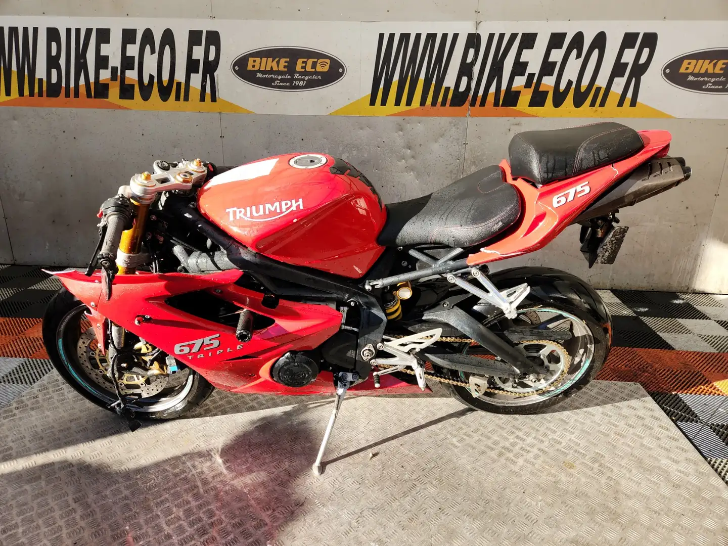 Triumph Daytona 675 Červená - 2