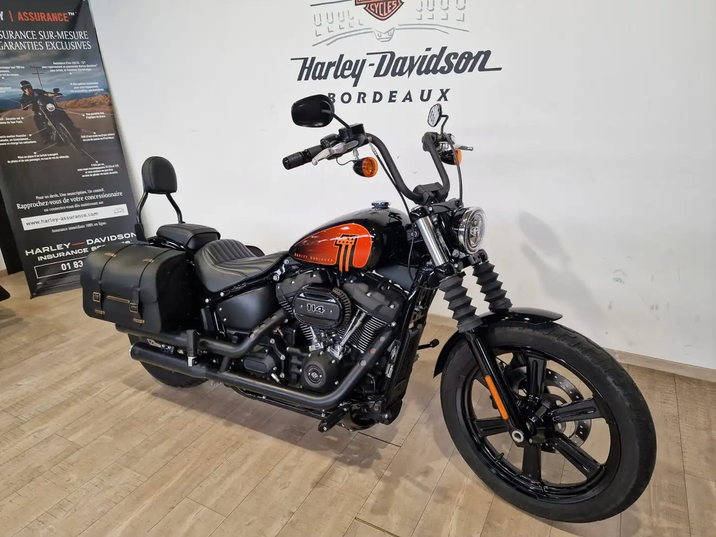 Harley-Davidson Street Bob Negru - 2
