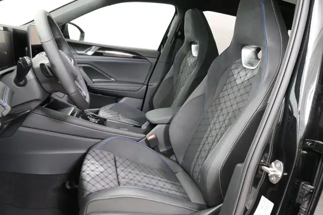 Volkswagen Tiguan Sport eHybrid DSG 200 kW Ansicht 12