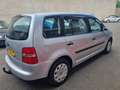 Volkswagen Touran 7-persoons 1.6 Trendline met ruilmotor +/- 140000k Gris - thumbnail 3
