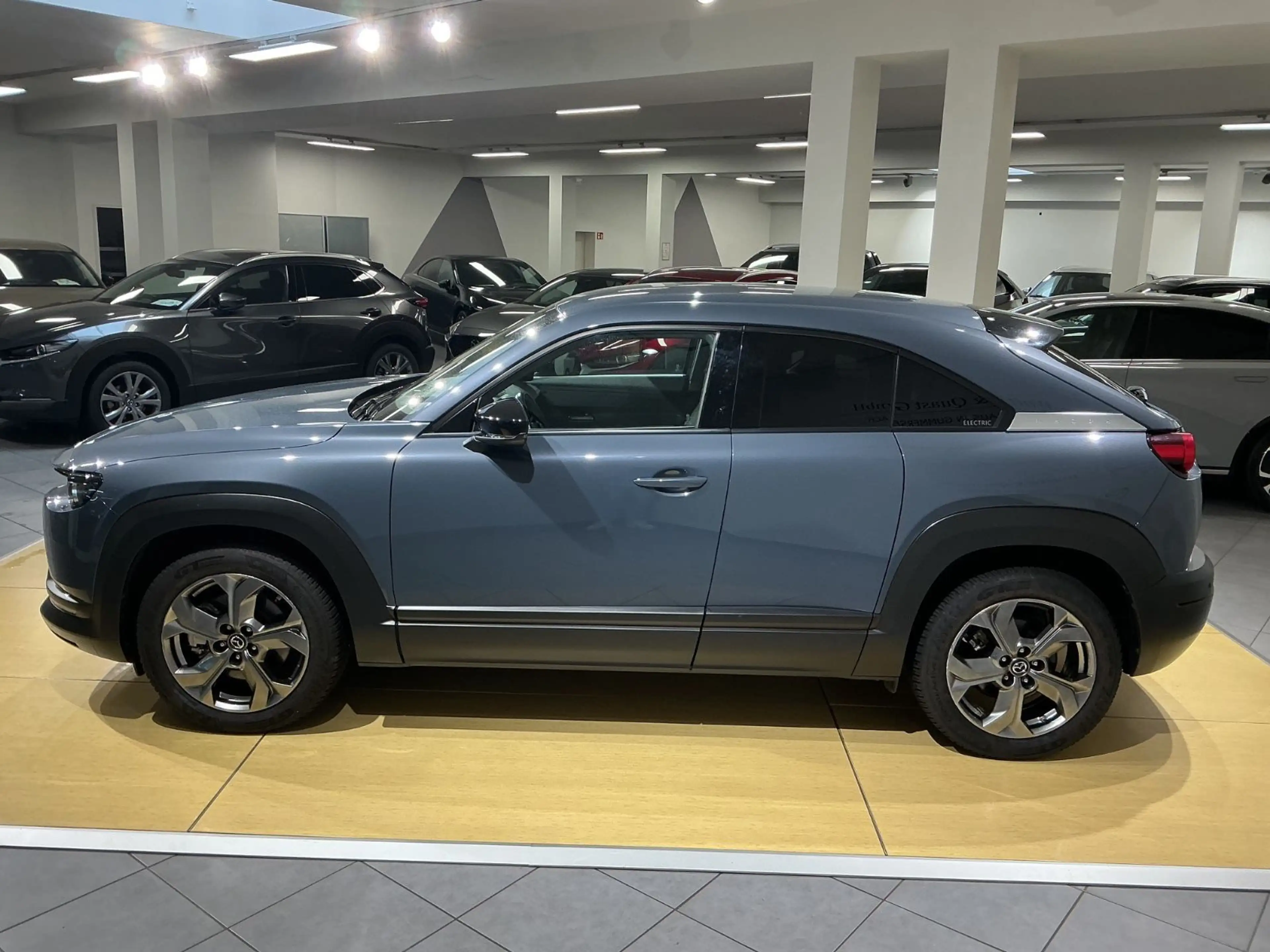 Mazda MX-30 *Matrix*Carplay*SHZ*Kamera*ACC* — photo 6