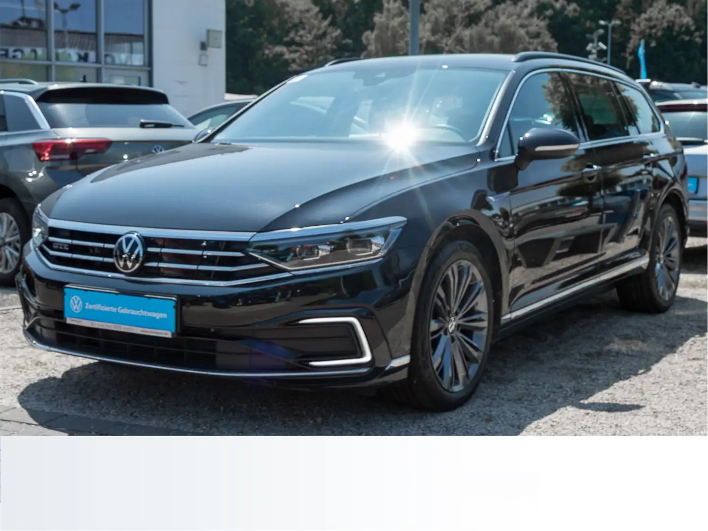 Volkswagen Passat Variant GTE IQ.LIGHT VIRTUAL NAVI L18 AHK Schwarz - 2