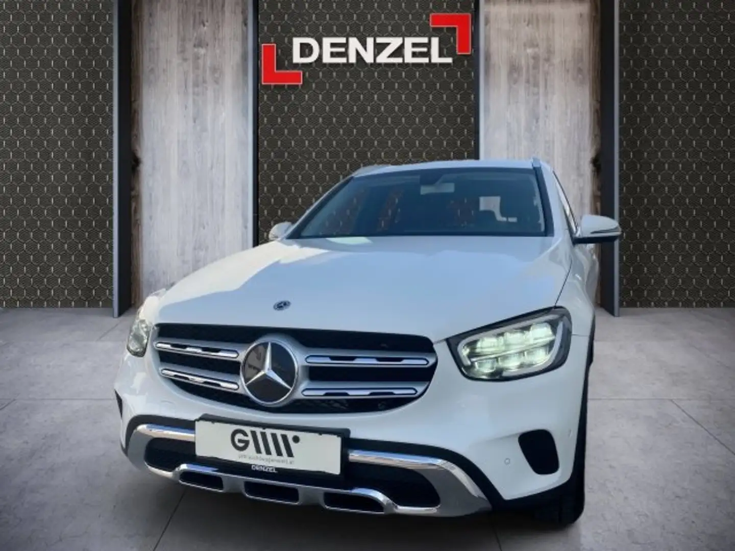 Mercedes-Benz GLC 200 4MATIC Aut. Weiß - 2