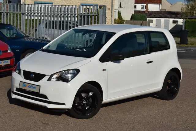 SEAT Mii