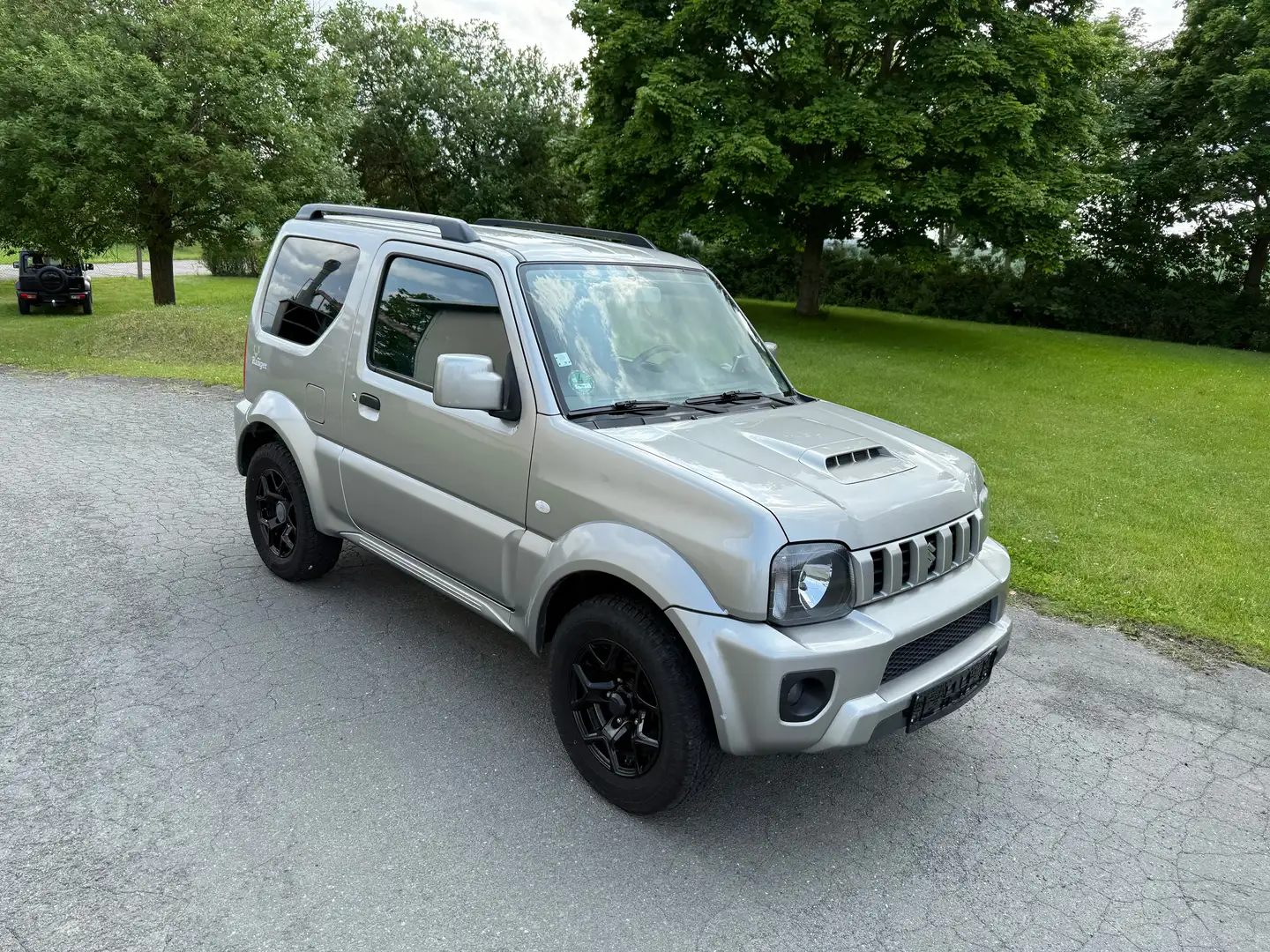 Suzuki Jimny AT Automatik Comfort Allgrip Klima AHK 4x4 Silber - 1