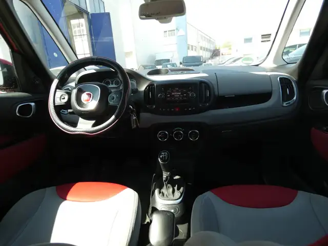 Fiat 500l view 10