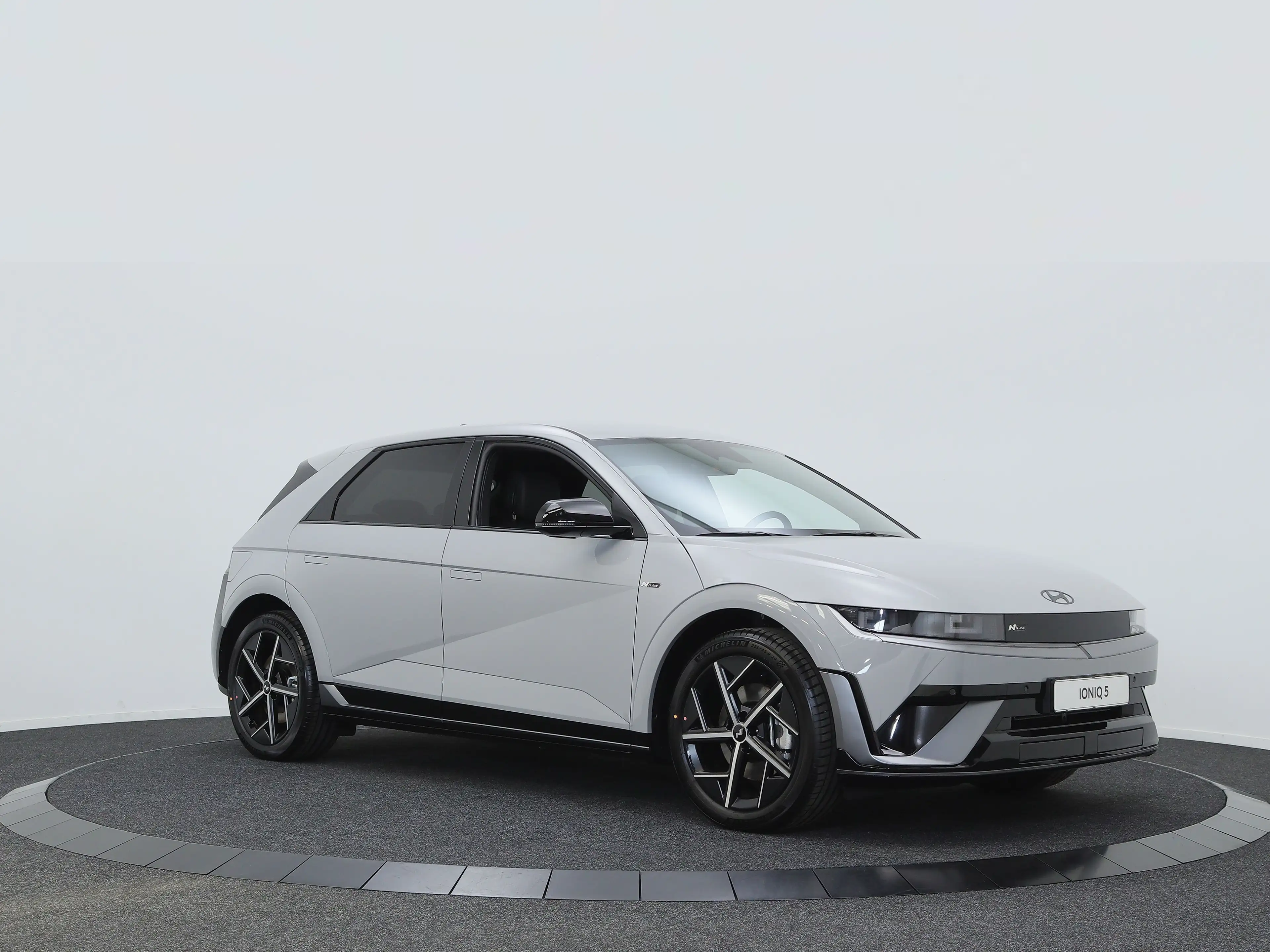 Hyundai IONIQ 5 Electric 84 kWh N Line Business (Cyber Grey Metall — photo 9