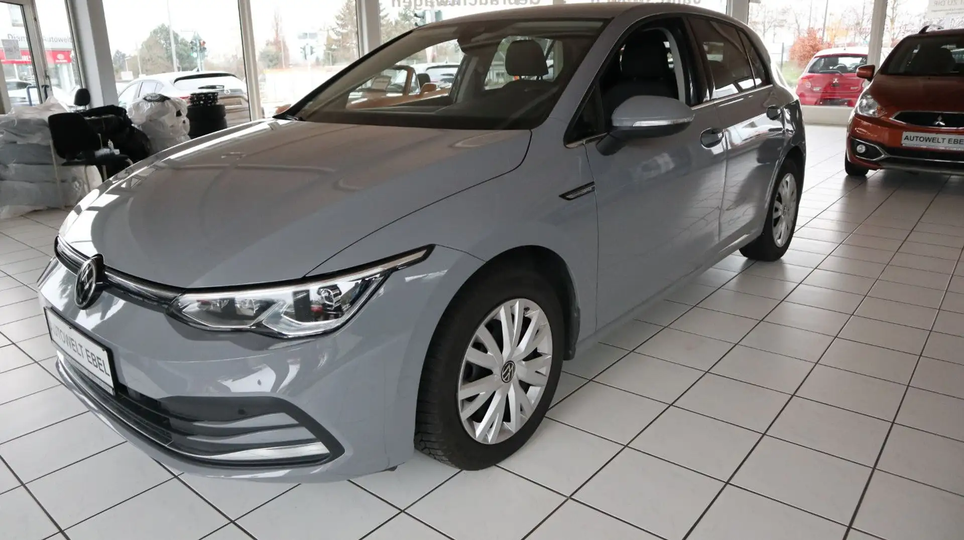 Volkswagen Golf VIII Lim. Style eTSI*KUNDENDAUFTRAG* Grigio - 1
