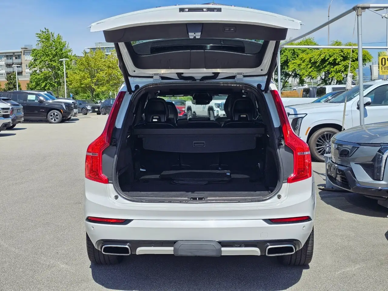 Volvo XC90 снимка Volvo XC90