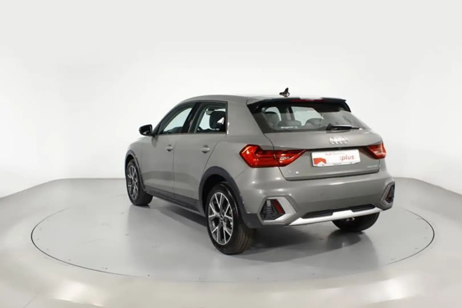 Audi A1 1.0 30 TFSI S TRONIC ADRENALIN ALLSTREET 5P Gris - 2