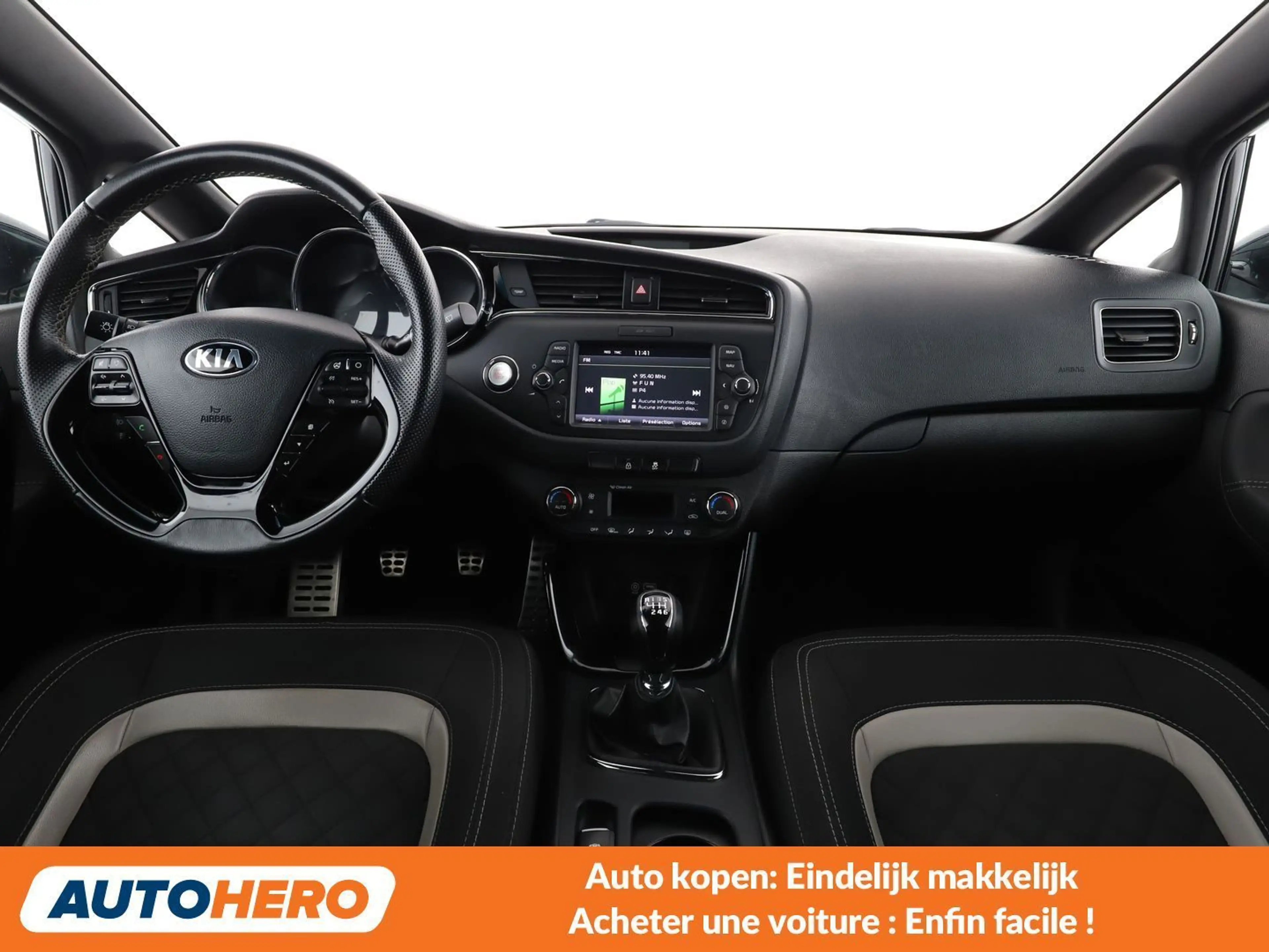 Kia ProCeed / pro_cee'd 1.6 CRDi GT Line — photo 10