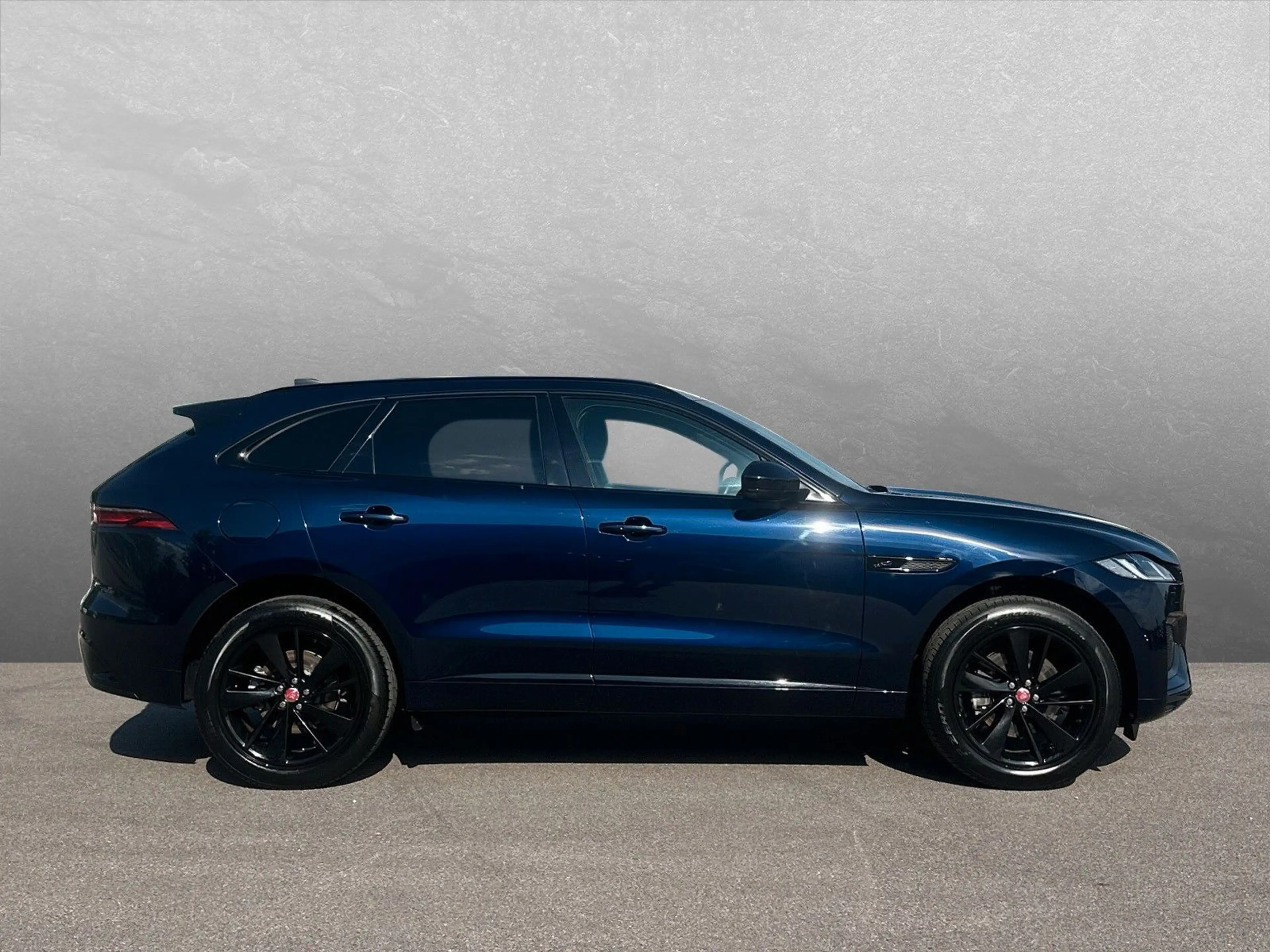 Jaguar F-Pace P250 R-DYNAMIC SE AWD ACC LED — photo 6