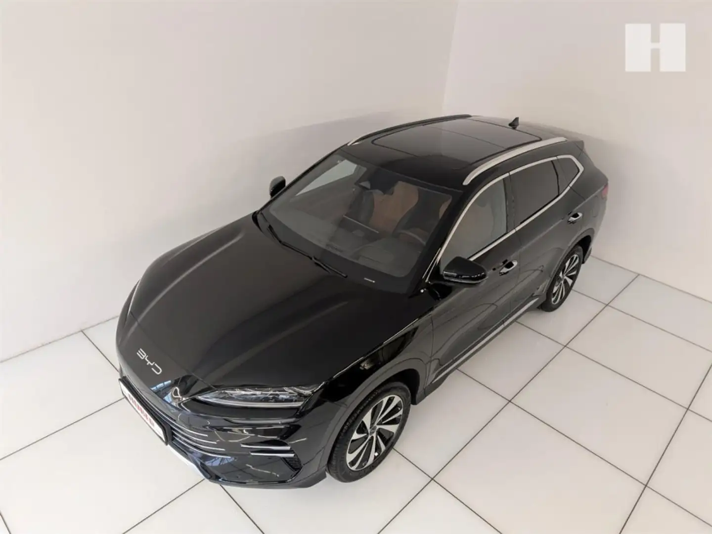 BYD Seal U DM-i Design AWD Schwarz - 2