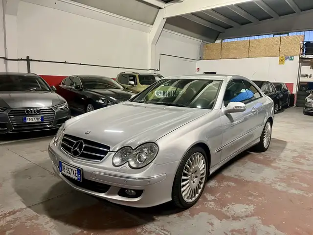 Mercedes-Benz CLK 220 Coupe CDI Avantgarde AUTO