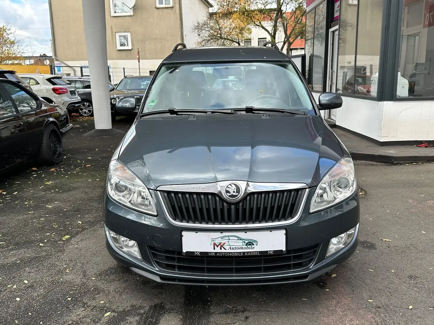 Skoda Roomster 1.2 TSI Ambition Sitzheizung/1.Hand/PDC Grau - 2