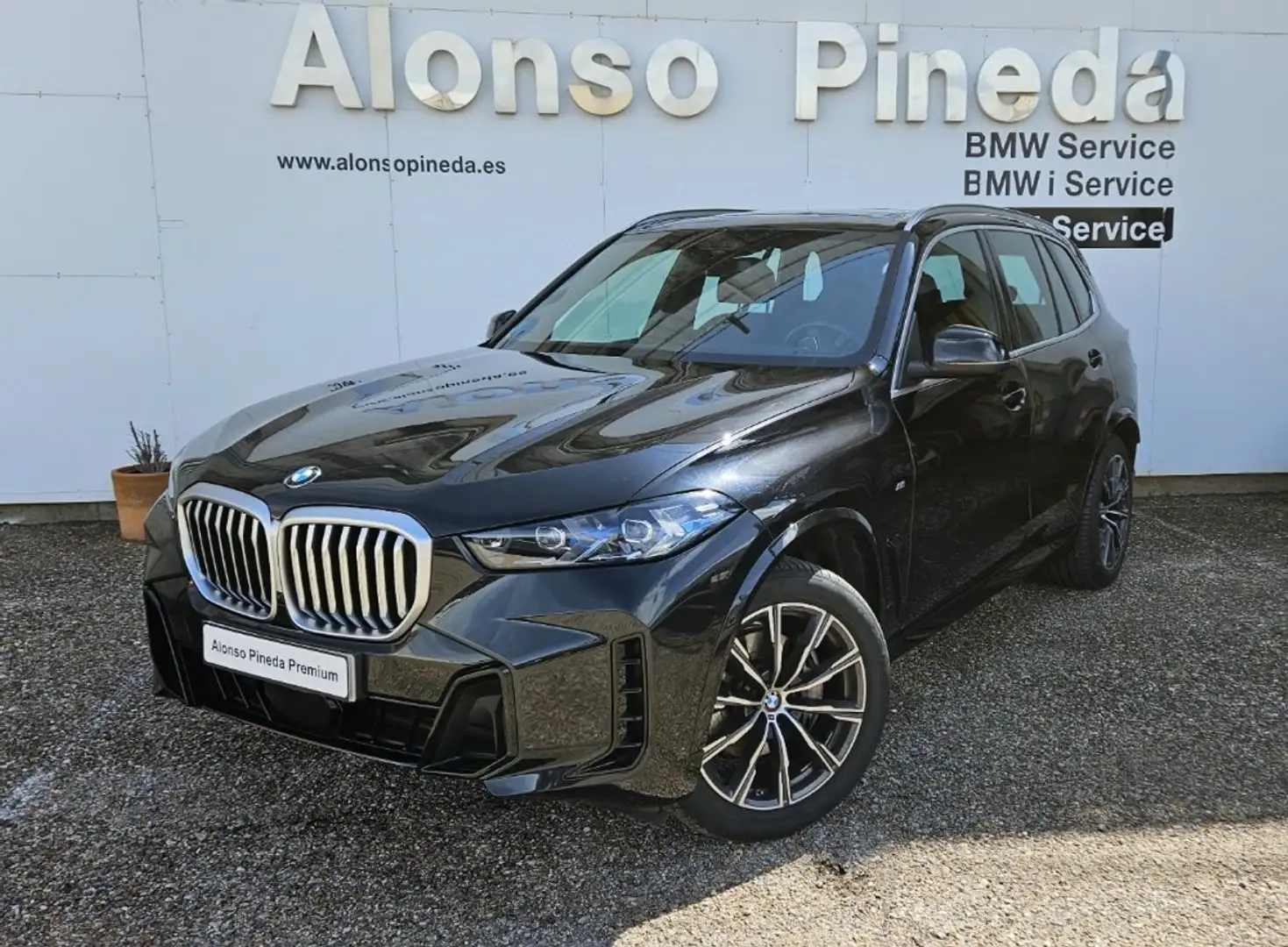BMW X5 xDrive 30dA xLine M Sport Black - 1