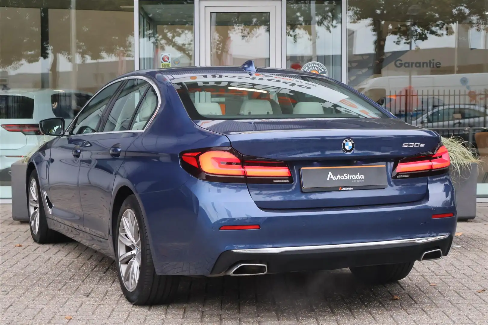 BMW 530 5-Serie (g30) 530e High Executive 292pk | Navi | C Bleu - 2