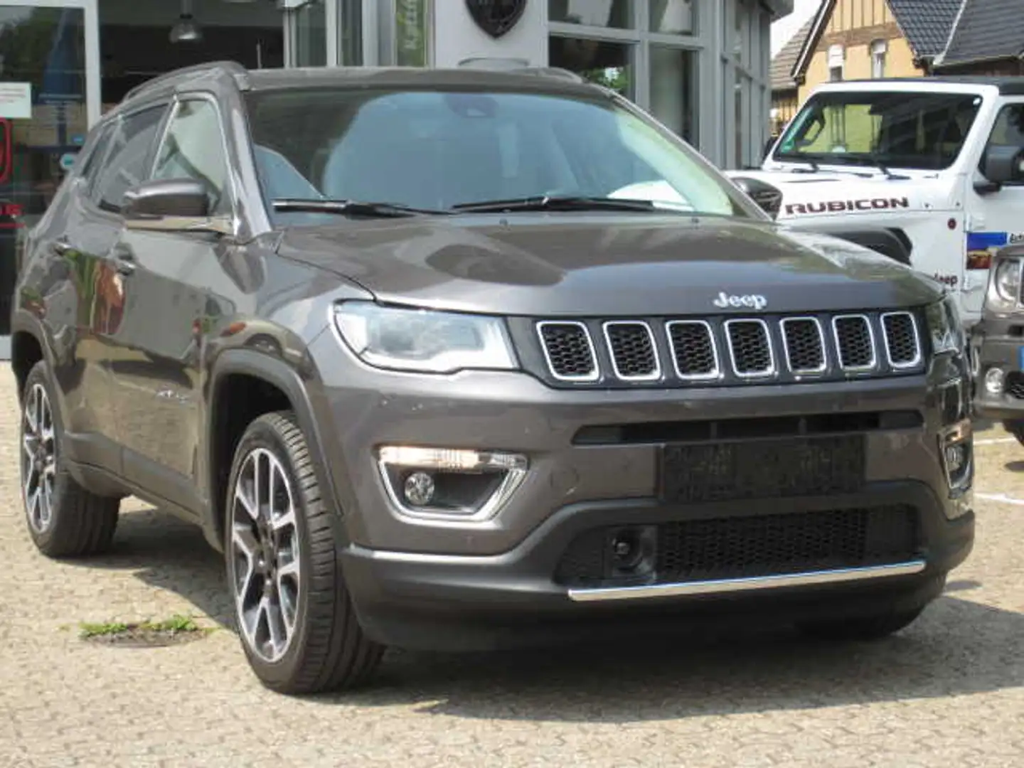 Jeep Compass Limited 1,3 Gse DCT Grau - 1