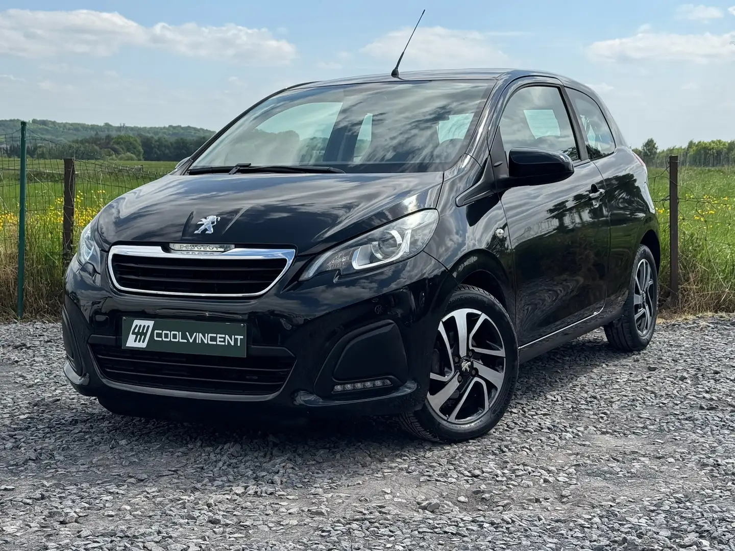 Peugeot 108 Pack Allure - airco - bluetooth Noir - 1