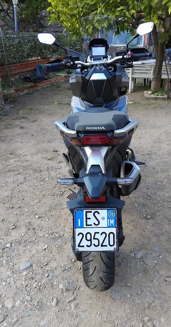 Honda X-ADV homda xadv 750 - 1