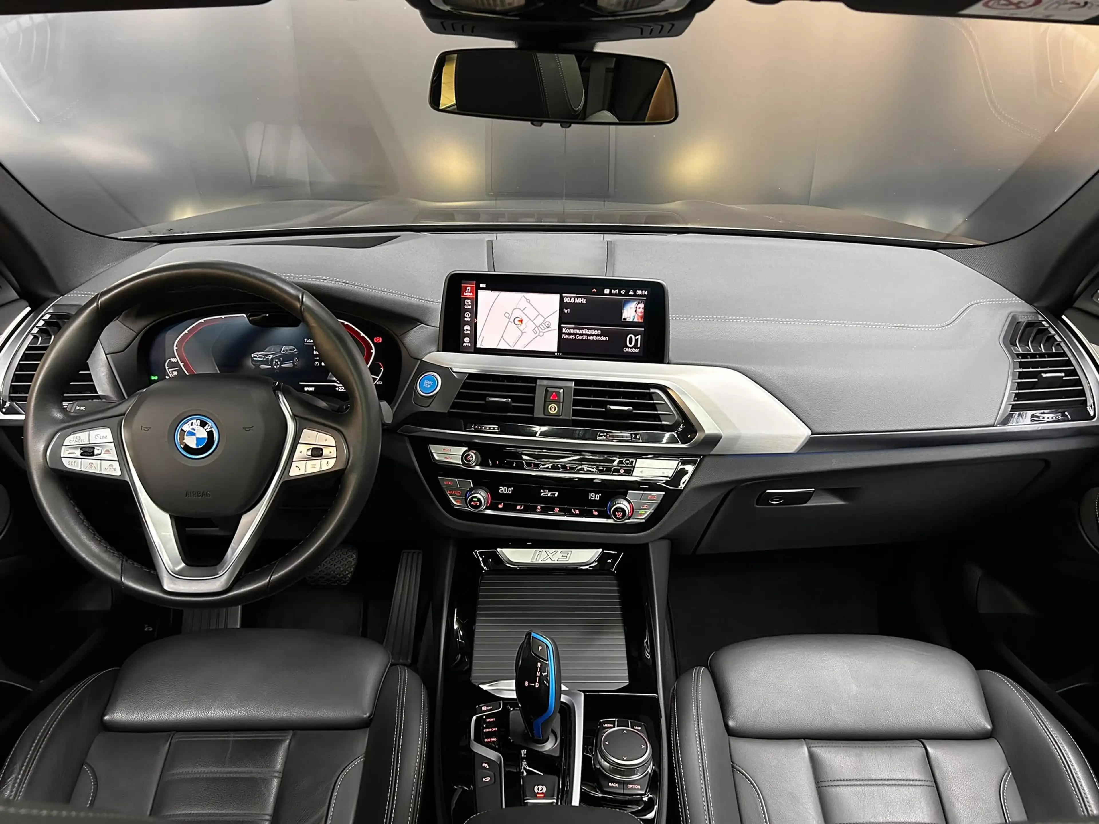 BMW X3 Impressive PANO+LEDER+LED+NAVI+H&K+HEAD+AHK+ — photo 14