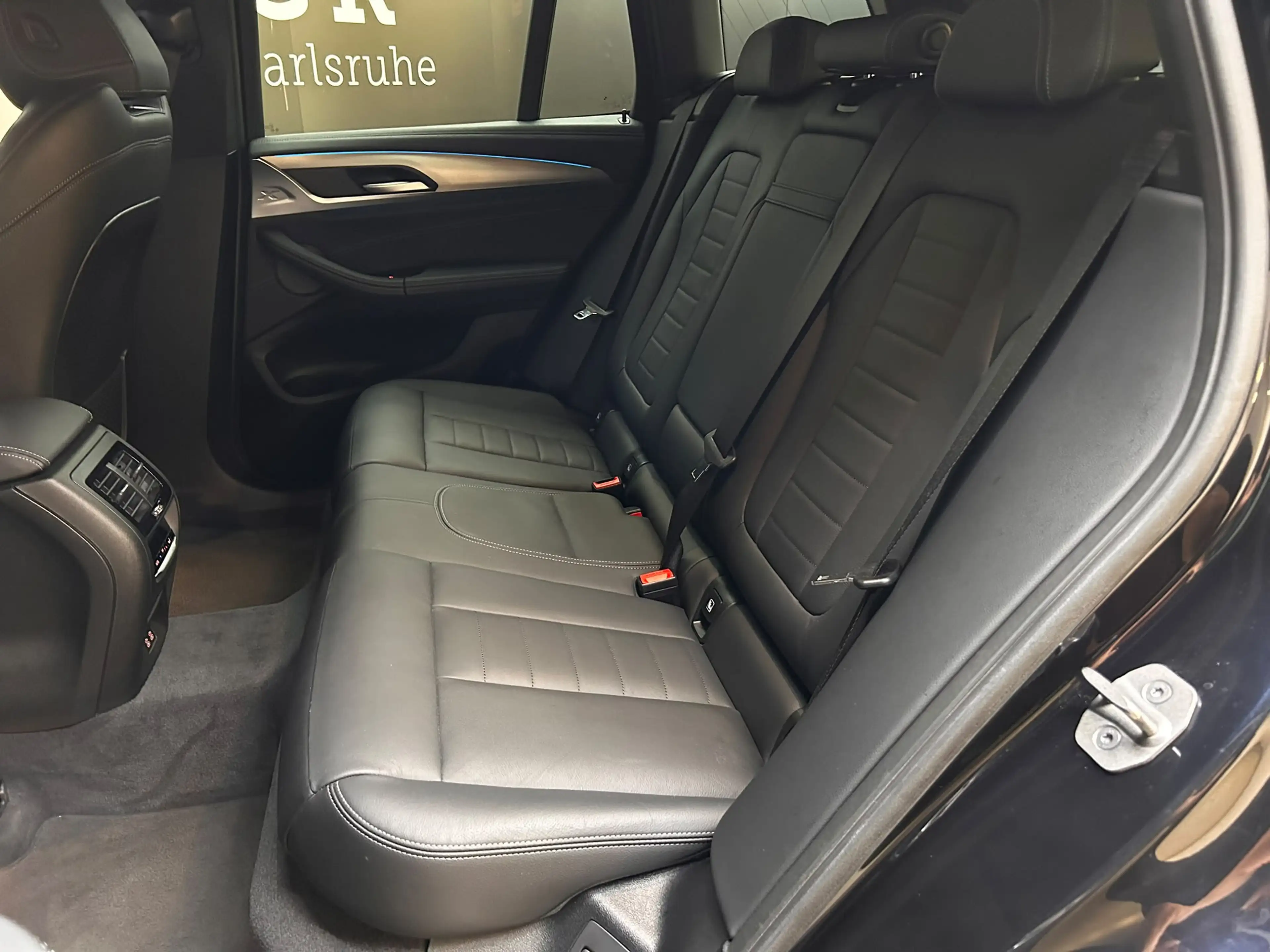 BMW X3 Impressive PANO+LEDER+LED+NAVI+H&K+HEAD+AHK+ — photo 11