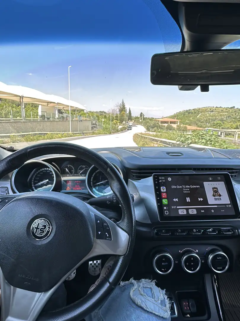 Alfa Romeo Giulietta 2.0 jtdm(2) Distinctive 140cv - 2