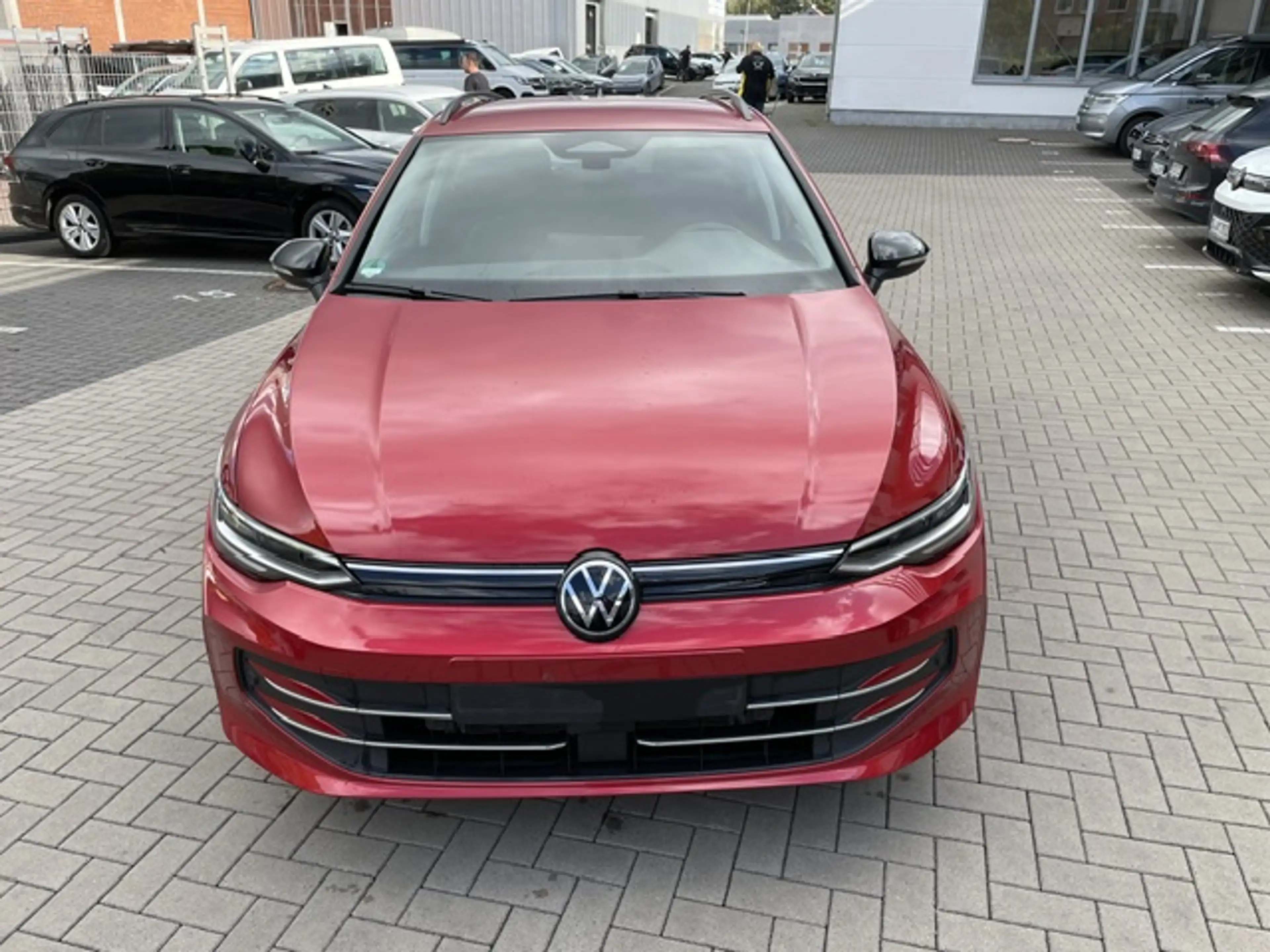 Volkswagen Golf VIII Variant 1.5TSi Goal R-Kamera elektr.Heckkl... — photo 5