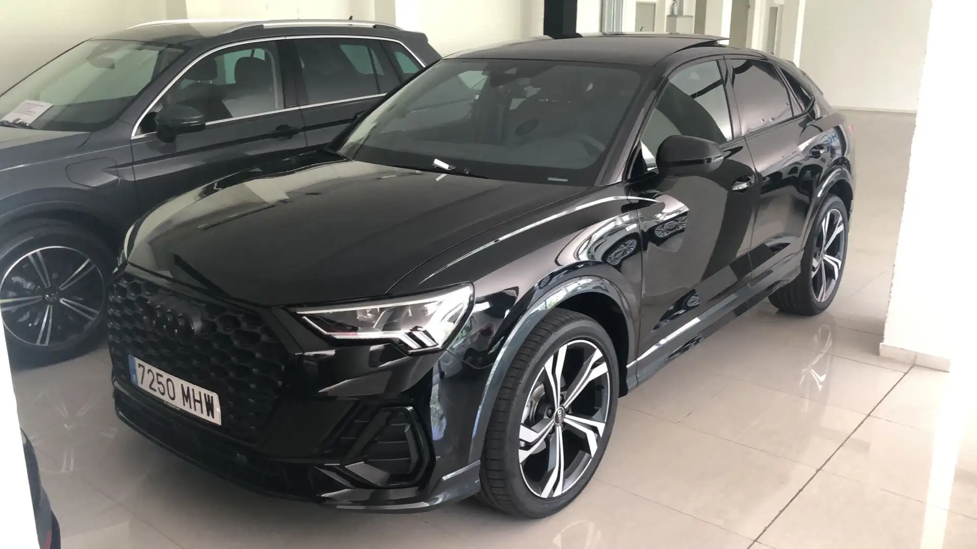 Audi Q3 Sportback 35 TDI Black line S tronic - 1