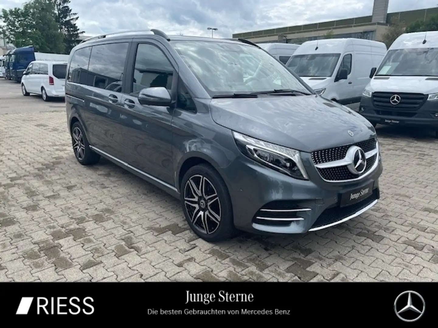 Mercedes-Benz V 300 d 4MATIC Kompakt / MBUX / 360° / Distronic / Stand Grey - 1