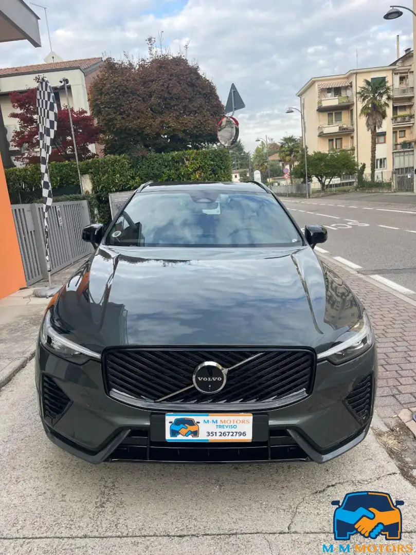 Volvo XC60 T6 Plug-in hybrid AWD pari al nuovo Grigio - 2