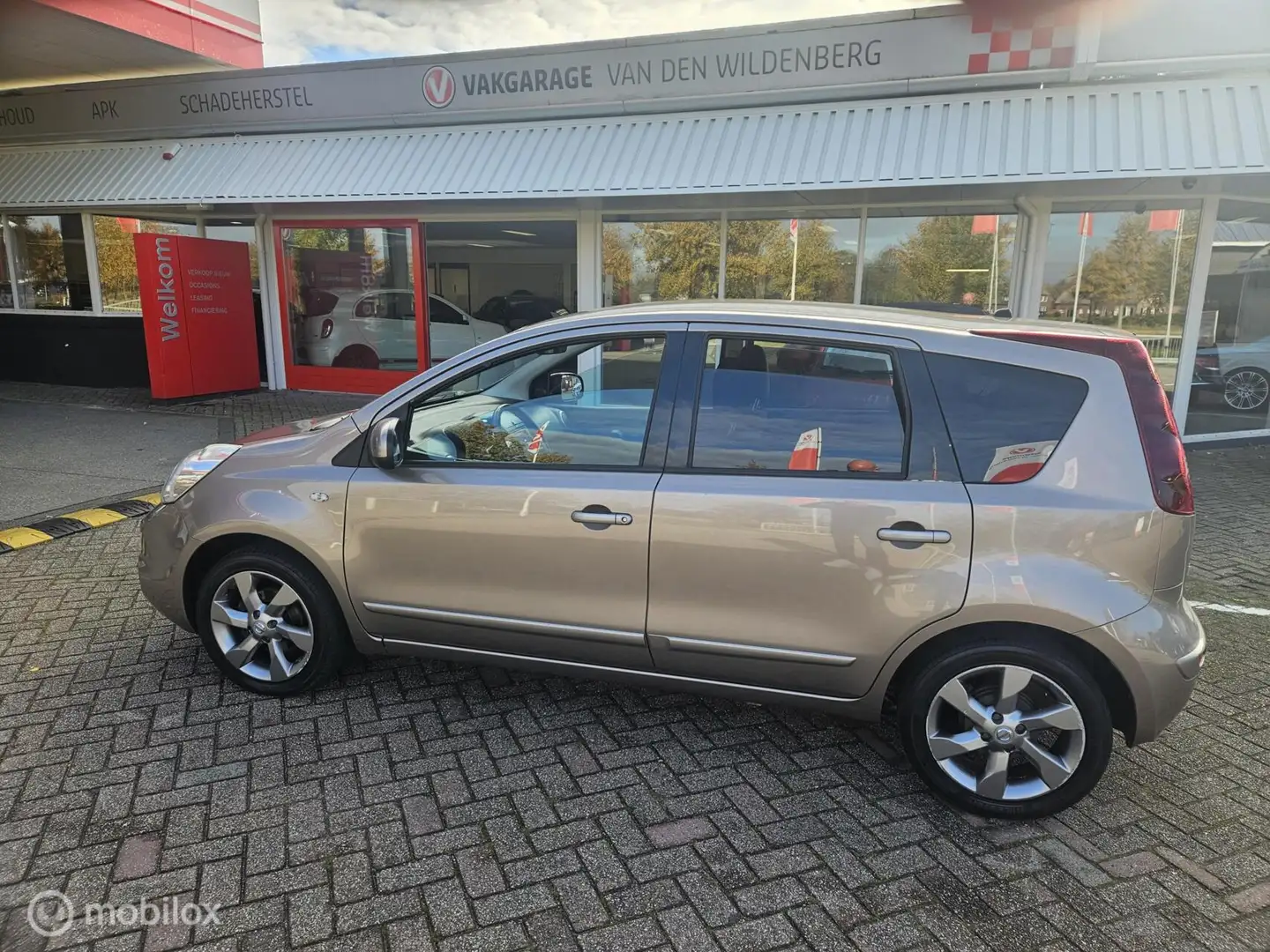 Nissan Note 1.4 Connect Edition Bruin - 2