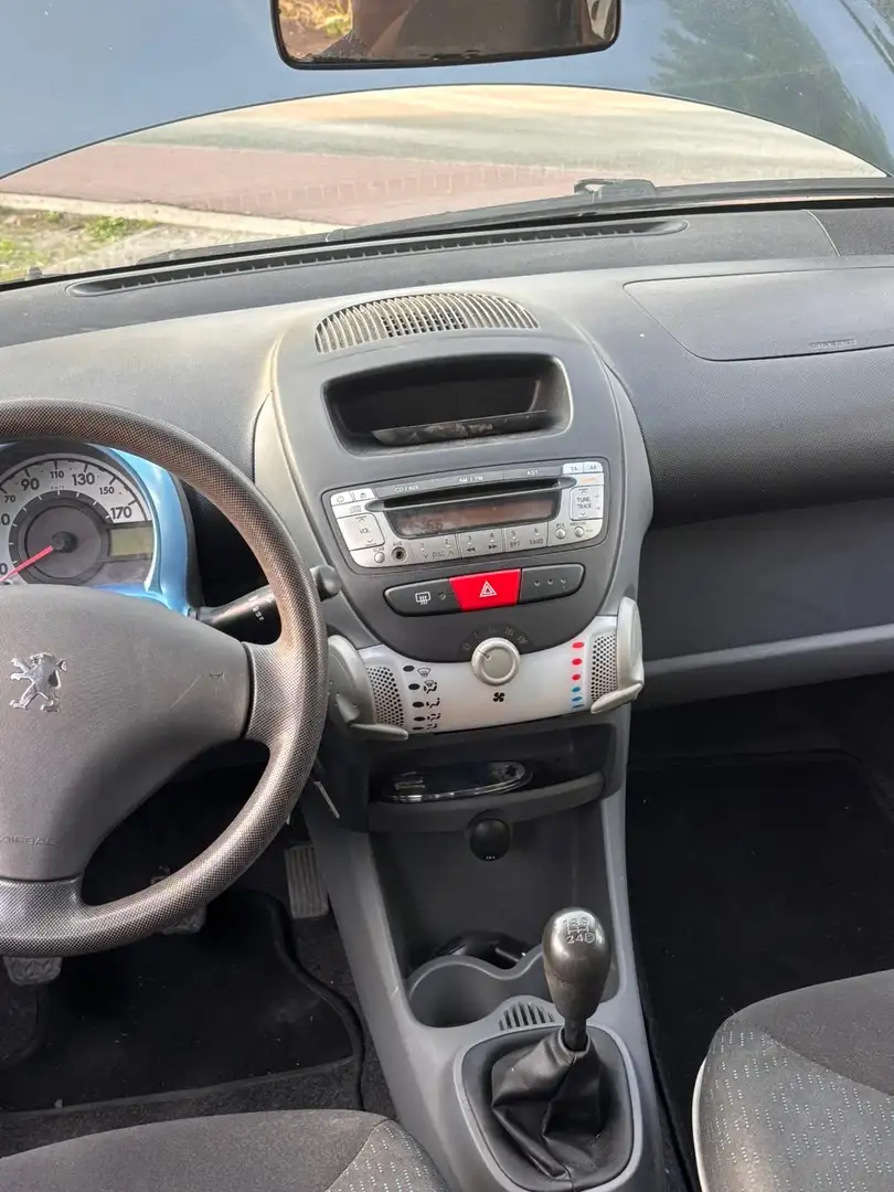 Peugeot 107 1.0i Urban Move - 2