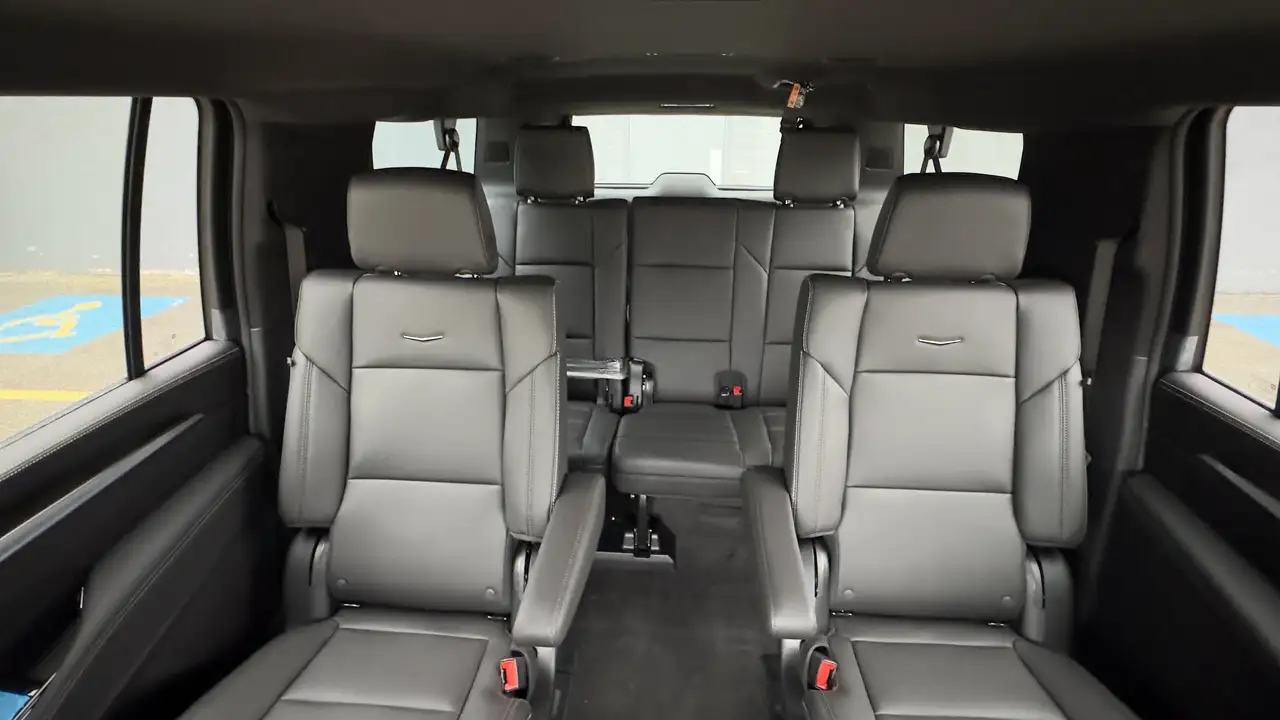 Cadillac Escalade photo Cadillac Escalade