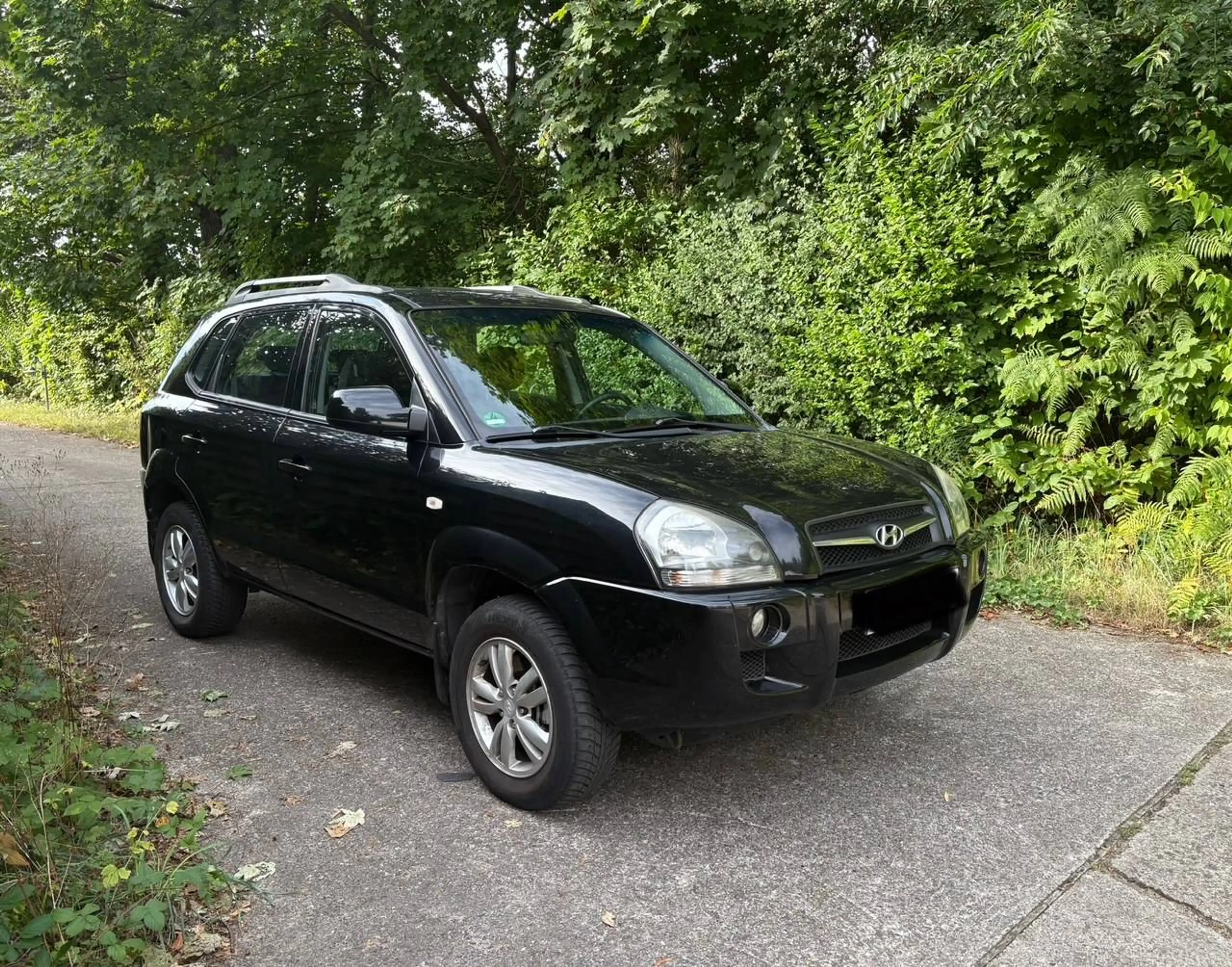 Hyundai TUCSON 2.0 GLS (2WD)