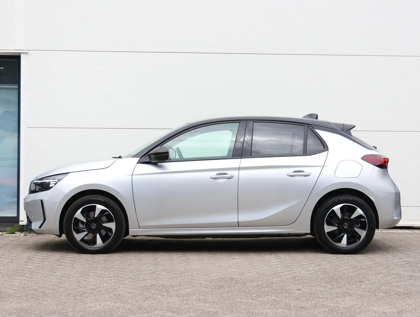 Opel Corsa Long Range GS 51kWh | 1ste eigenaar | Camera | Dod Grijs - 2
