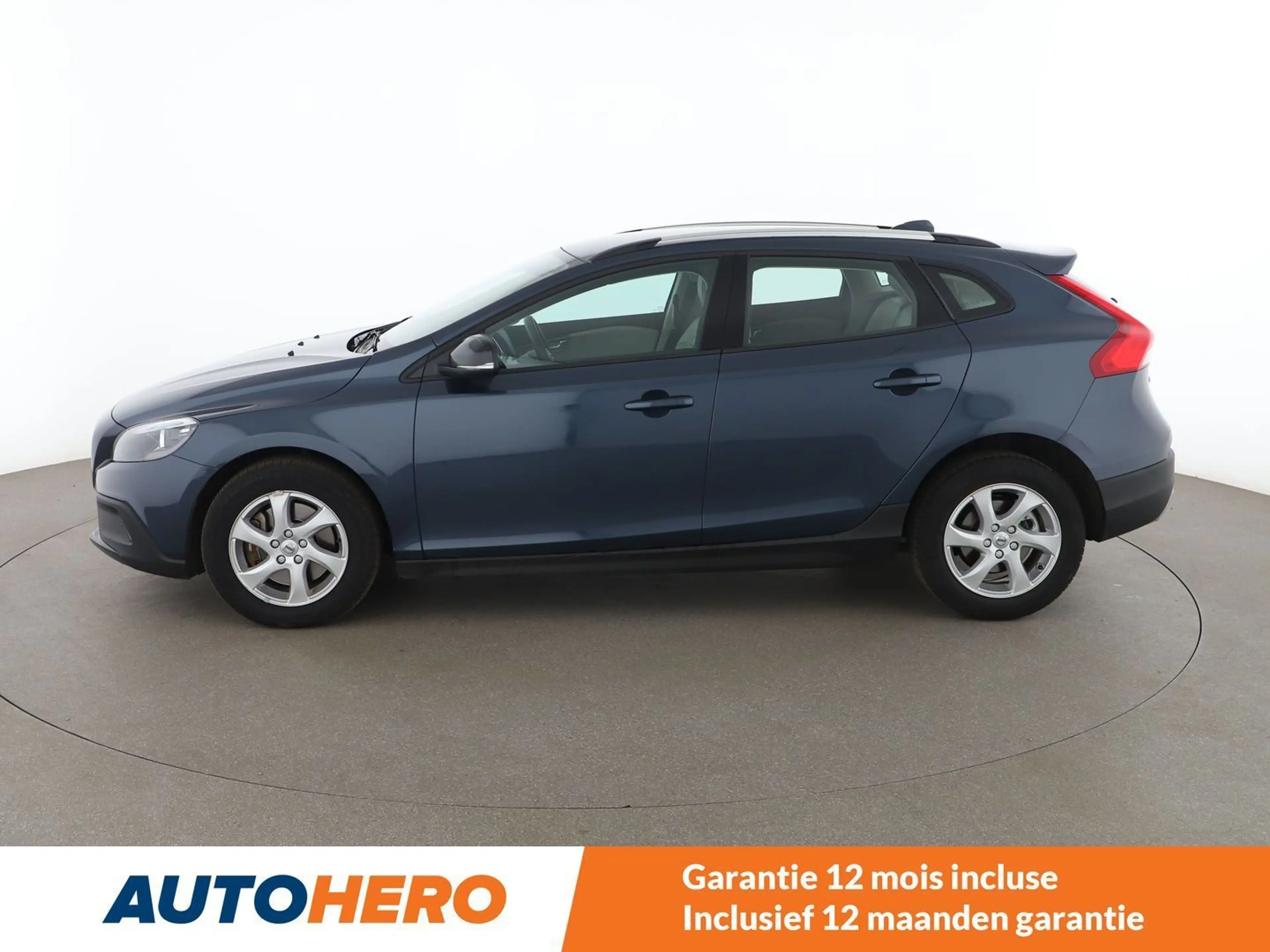 Volvo V40 Cross Country 1.5 Basis — photo 3