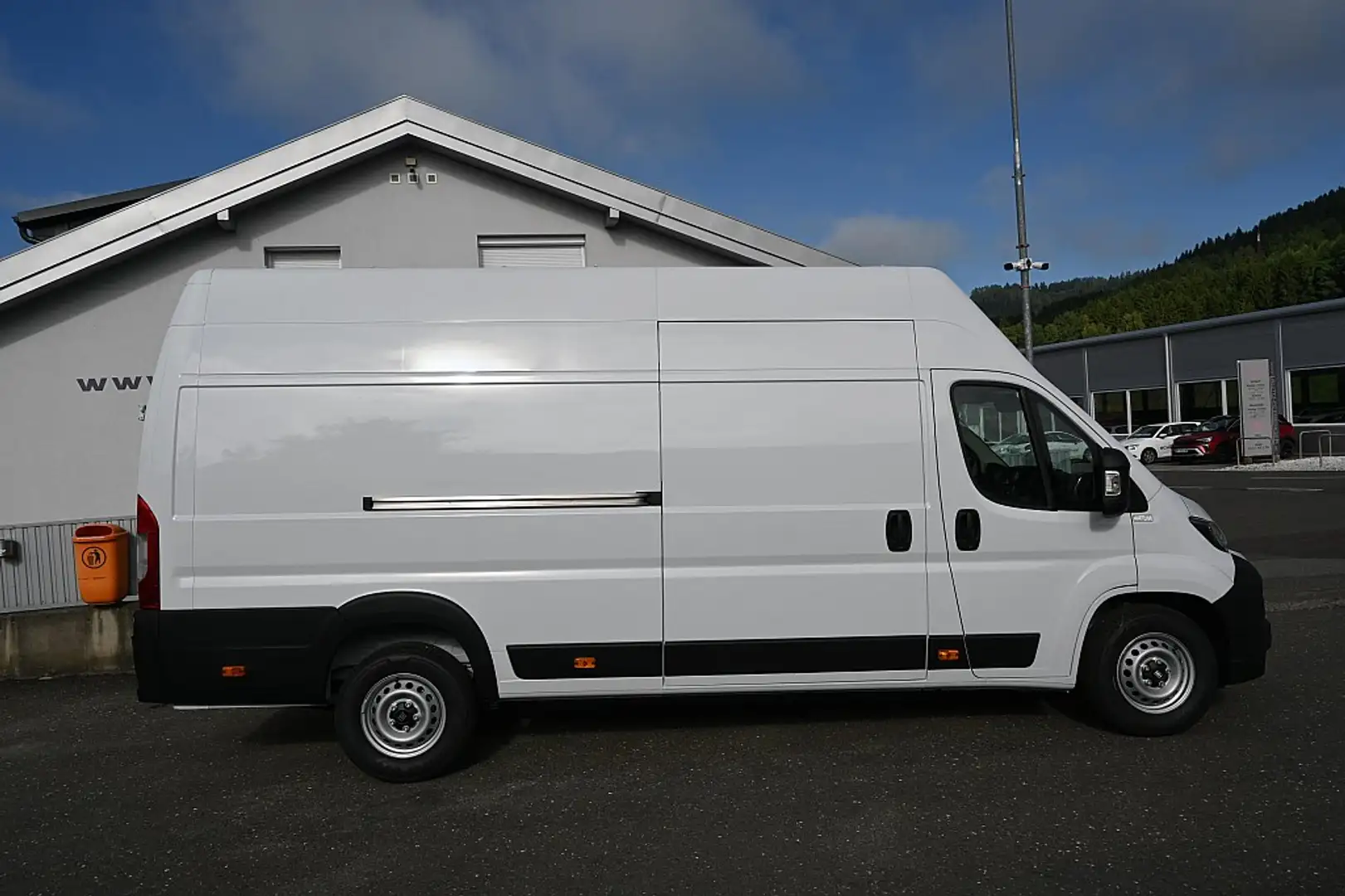 Peugeot Boxer Boxer 35+L-4 H-3 HDI 180 Weiß - 2