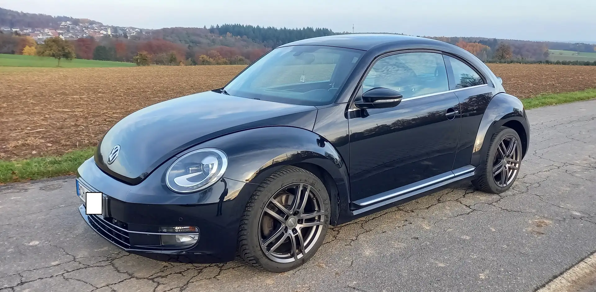 Volkswagen Beetle The Beetle 1.4 TSI Design, 100 TKM, Klimaaut., 18" Negru - 1