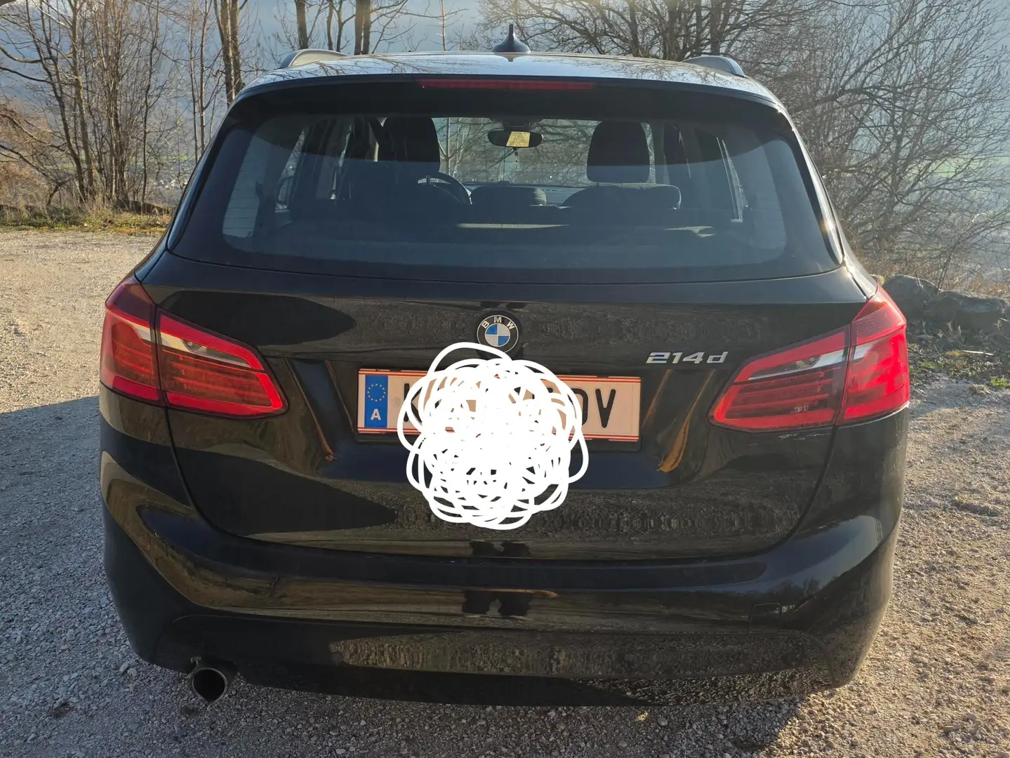 BMW 214 214d Active Tourer Advantage Advantage - FAMILY Schwarz - 2