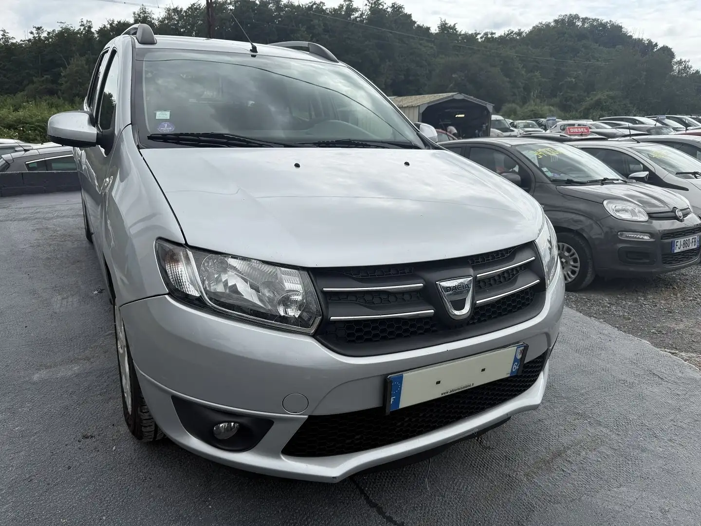 Dacia Logan 0.9 TCE 90CH ECO² LAUREATE Gris - 1
