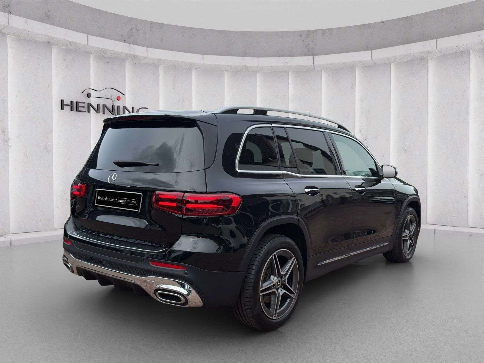 Mercedes-Benz GLB 220