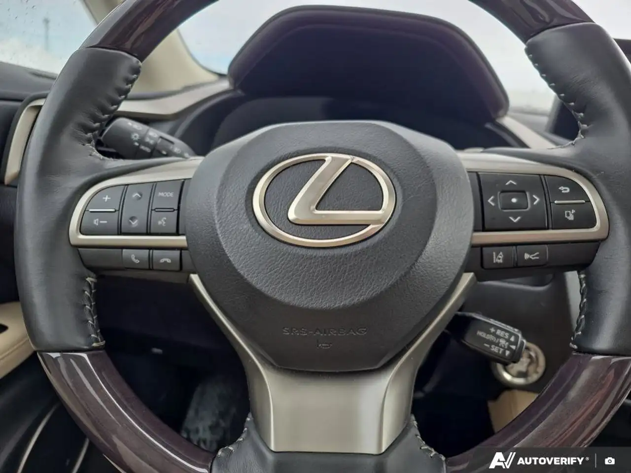 Lexus RX снимка Lexus RX