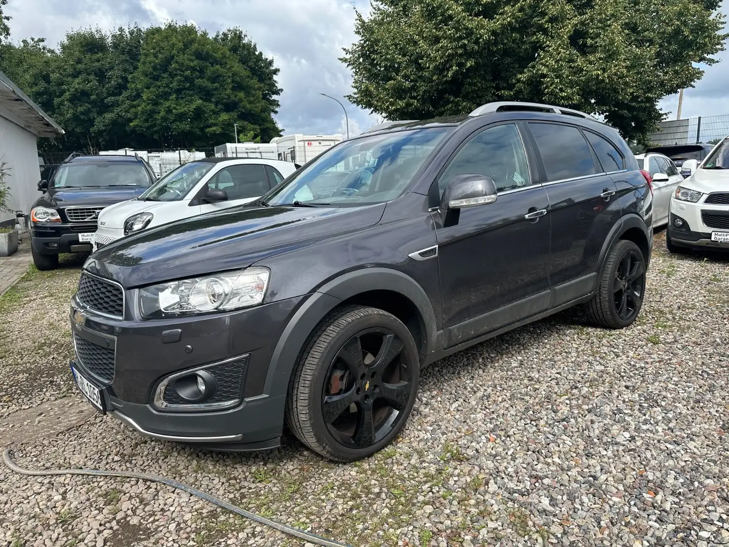 Chevrolet Captiva 2.2TD LTZ Auto AWD 7-Sitzer Šedá - 2