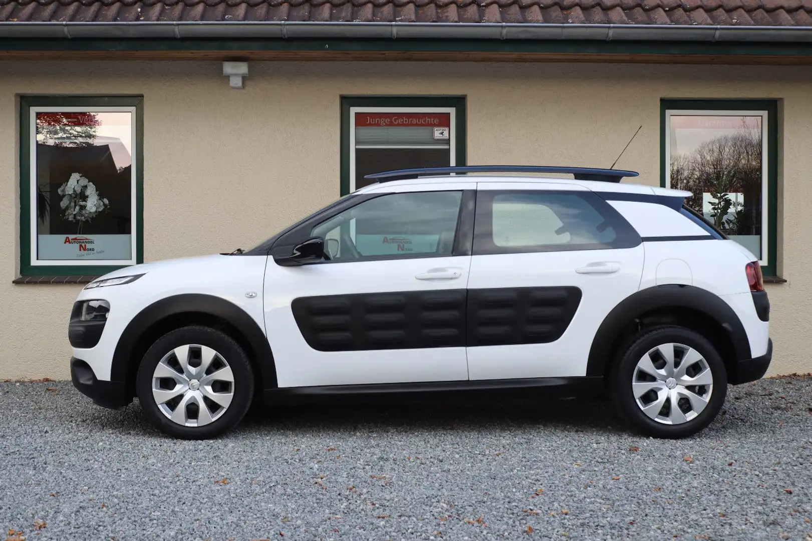 Citroen C4 Cactus  Feel Kamera/PDC/Klima/Sitzheizung Weiß - 2