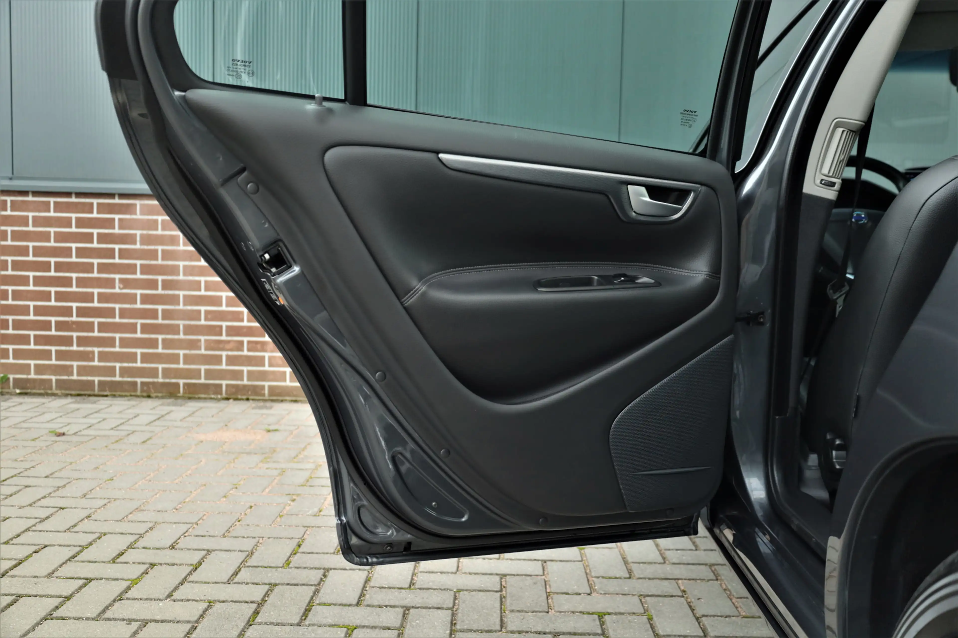 Volvo S60 2.4 Drivers Edition 31786km(!) Uniek — photo 14