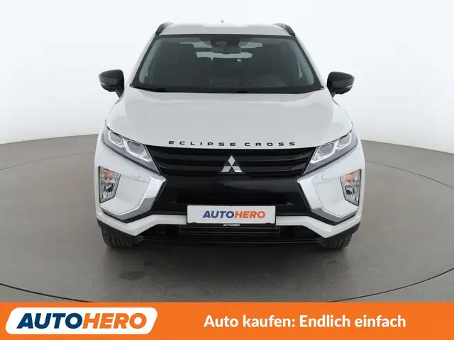 Mitsubishi Eclipse Cross view 9