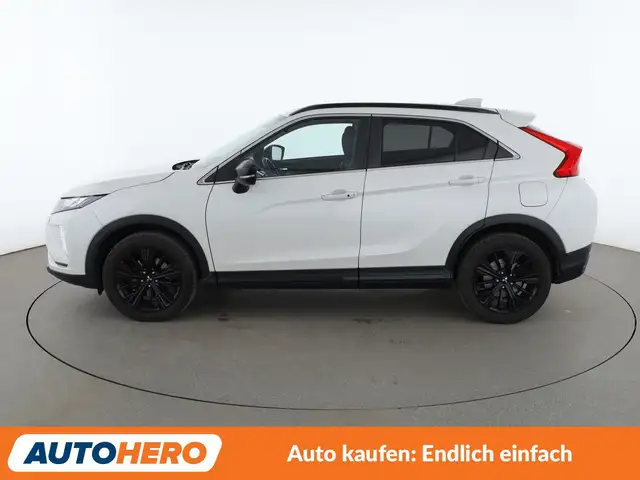 Mitsubishi Eclipse Cross view 3