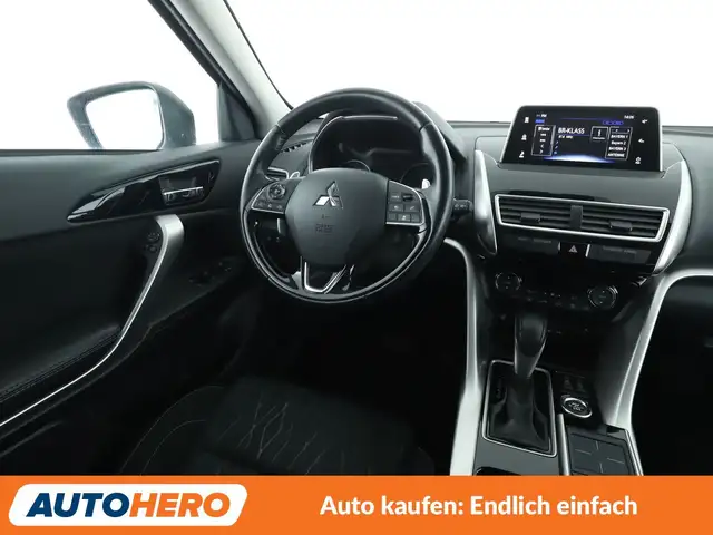 Mitsubishi Eclipse Cross view 13