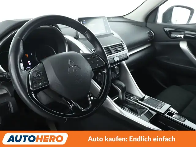 Mitsubishi Eclipse Cross view 11